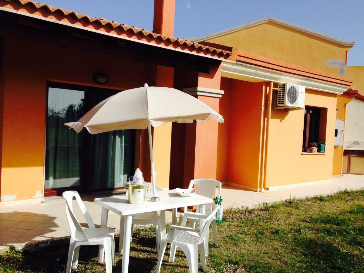 Villa Aurora Chia Εξωτερικό φωτογραφία